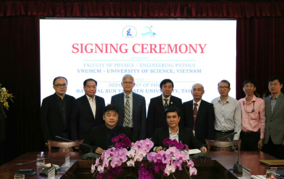 SIGNING CEREMONY OF MEMORANDUM OF UNDERSTANDING WITH THE FACULTY OF PHYSICS, NATIONAL SUN YAT-SEN UNIVERSITY, TAIWAN