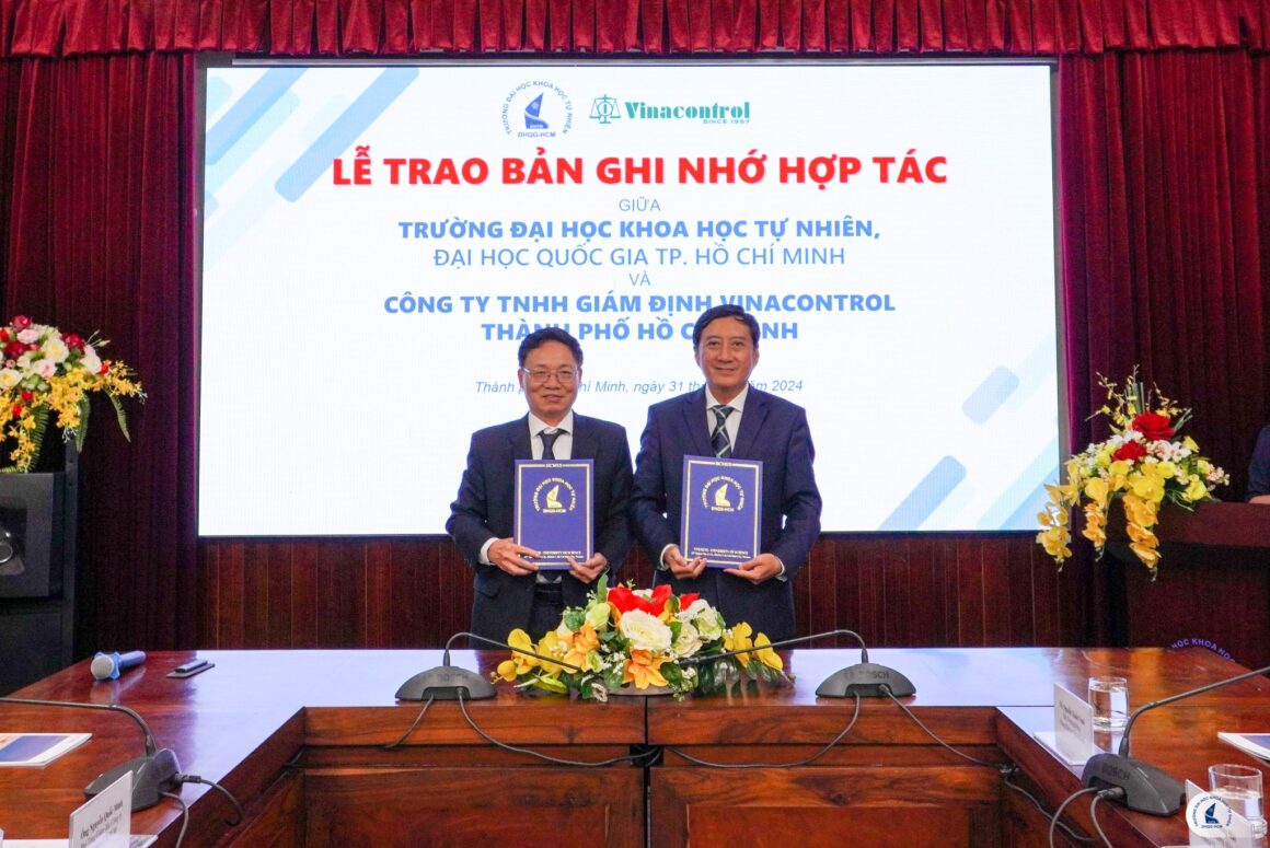MOU GRANTING CEREMONY WITH VINACONTROL HO CHI MINH CITY INSPECTION COMPANY LIMITED.