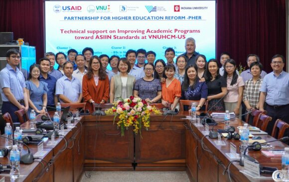 VNUHCM-UNIVERSITY OF SCIENCE HOSTS USAID PHER EXPERTS FOR ASIIN ACCREDITATION CONSULTANCY