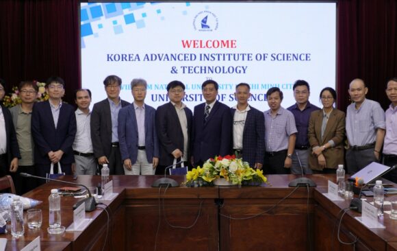 STRENGTHENING COOPERATION WITH THE COLLEGE OF NATURAL SCIENCES, KOREA ADVANCED INSTITUTE OF SCIENCE AND TECHNOLOGY