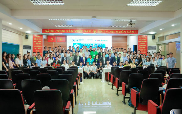 VIET NAM HOSTS THE INTERNATIONAL CONFERENCE ON ADVANCED AND MULTIFUNCTIONAL MATERIALS FOR THE FIRST TIME