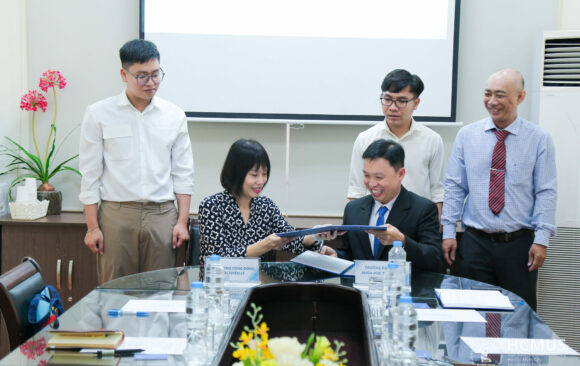 DTL-18-2048x1365 STUDENTS GRANTED OPPORTUNITY TO RECEIVE FULL SCHOLARSHIPS FROM THE LAWRENCE S. TING FOUNDATION