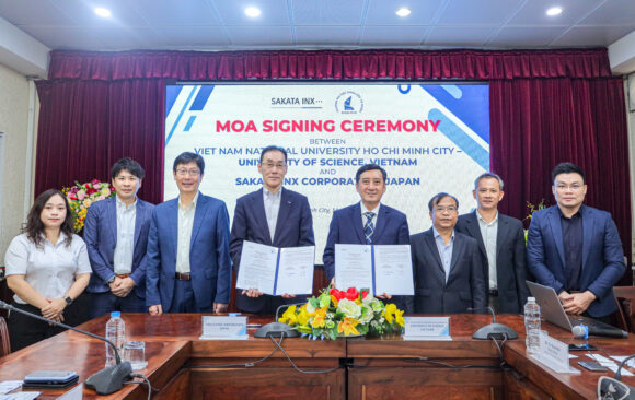 2Z1A5757 SIGNING CEREMONY OF THE MEMORANDUM OF AGREEMENT FOR INTERNSHIP PROGRAMME WITH SAKATA INX GROUP, JAPAN