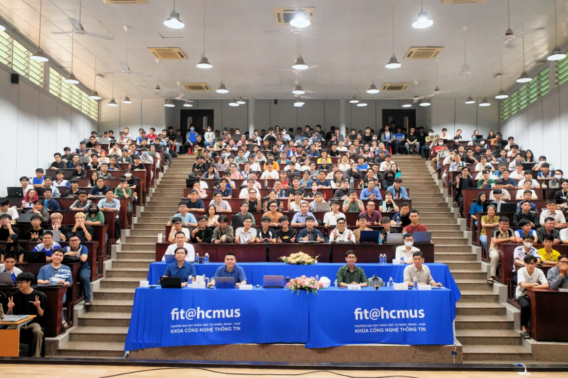 DSCF9354 OPENING OF “FIT@HCMUS SUMMER SCHOOL 2025” ON GENERATIVE ARTIFICIAL INTELLIGENCE AND MULTI-AGENT SYSTEMS