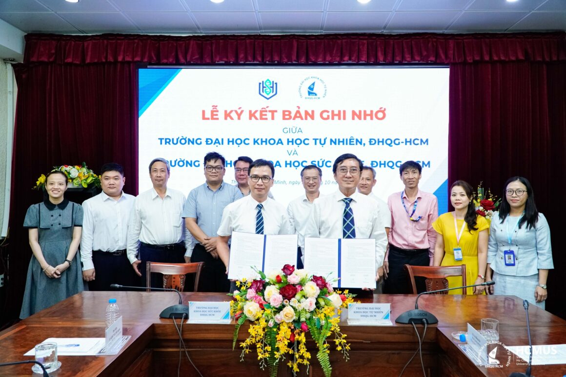 COOPERATION AGREEMENT SIGNING CEREMONY BETWEEN VNUHCM-UNIVERSITY OF SCIENCE AND VNUHCM-UNIVERSITY OF HEALTH SCIENCES