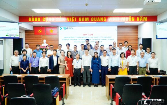 574378787_1231783025649491_7383335332797820523_n VNUHCM PROMOTES DEVELOPMENT OF MATHEMATICS, AIMING FOR TOP 100 GLOBAL RANKING