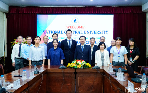 _P4T9932 VNUHCM-UNIVERSITY OF SCIENCE WELCOMES DELEGATION FROM NATIONAL CENTRAL UNIVERSITY (NCU), TAIWAN
