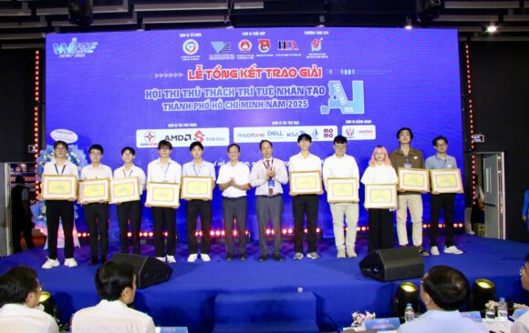 592105031_1241507011345759_5701946108169985741_n VNUHCM-UNIVERSITY OF SCIENCE STUDENTS ACHIEVE NOTEWORTHY SUCCESS AT HO CHI MINH CITY ARTIFICIAL INTELLIGENCE CHALLENGE 2025