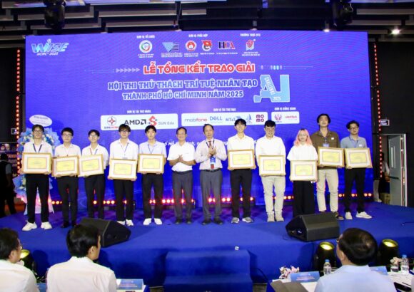 VNUHCM-UNIVERSITY OF SCIENCE STUDENTS ACHIEVE NOTEWORTHY SUCCESS AT HO CHI MINH CITY ARTIFICIAL INTELLIGENCE CHALLENGE 2025