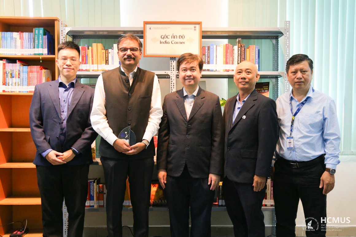 INAUGURATION OF THE ‘INDIA CORNER’ AT VNUHCM-UNIVERSITY OF SCIENCE
