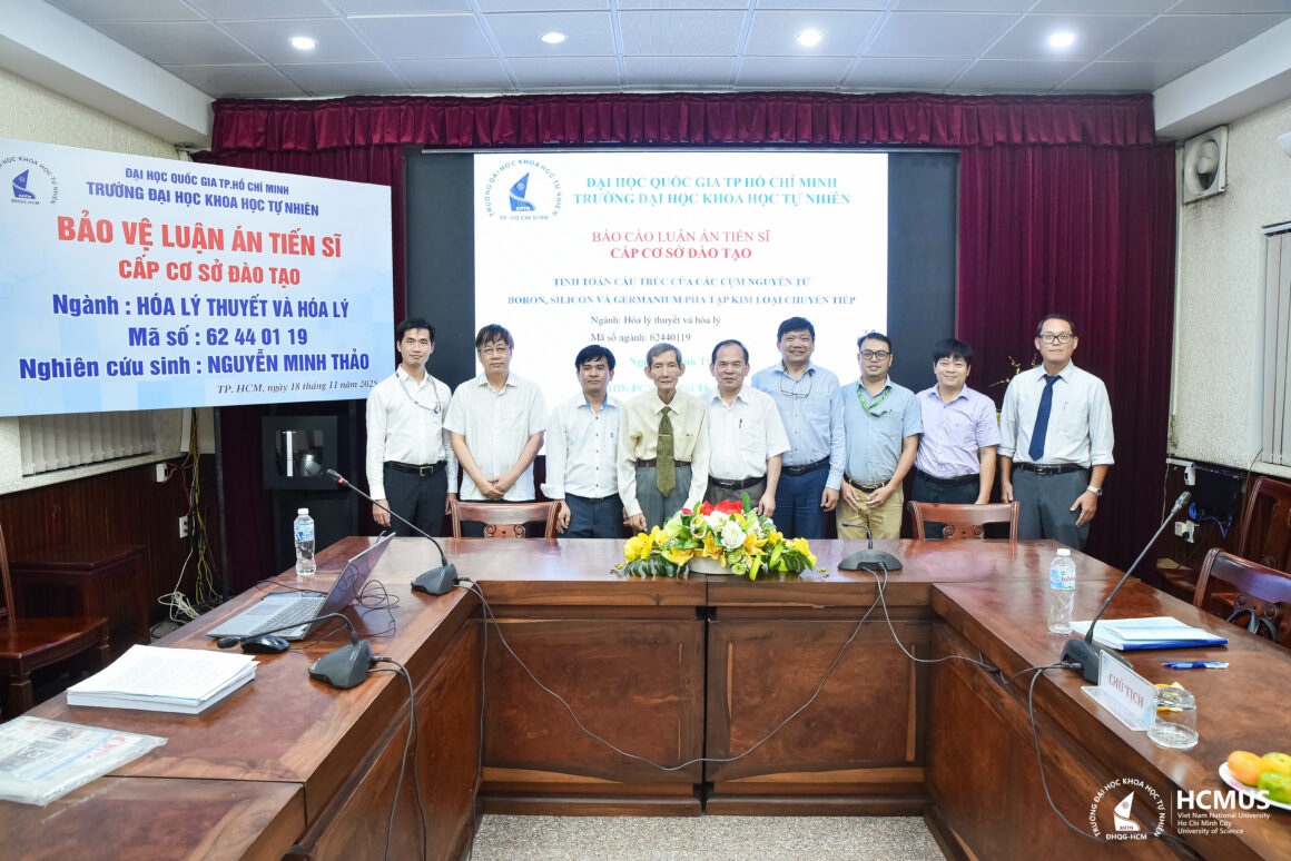 [DOCTORAL THESIS DEFENCE] CALCULATING STRUCTURE AND PROPERTIES: RESEARCHER NGUYỄN MINH THẢO SUCCESSFULLY DEFENDS DOCTORAL DISSERTATION IN THEORETICAL AND PHYSICAL CHEMISTRY