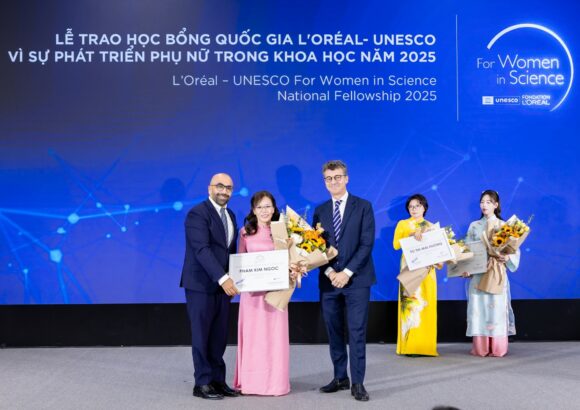 ASSOC. PROF. PHẠM KIM NGỌC AWARDED PRESTIGIOUS 2025 L’ORÉAL–UNESCO NATIONAL FELLOWSHIP
