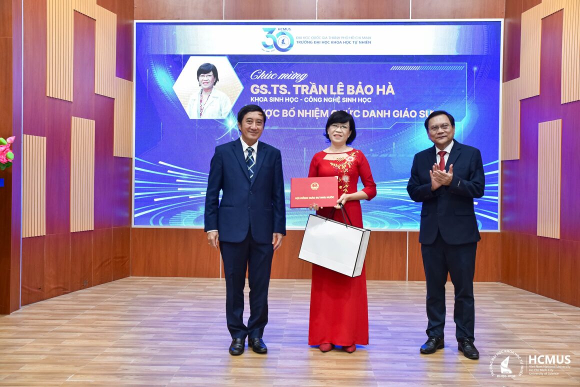 [OUTSTANDING ROLE MODELS] PROFESSOR TRẦN LÊ BẢO HÀ: A 23-YEAR JOURNEY IN THE SCIENCE OF HEALING