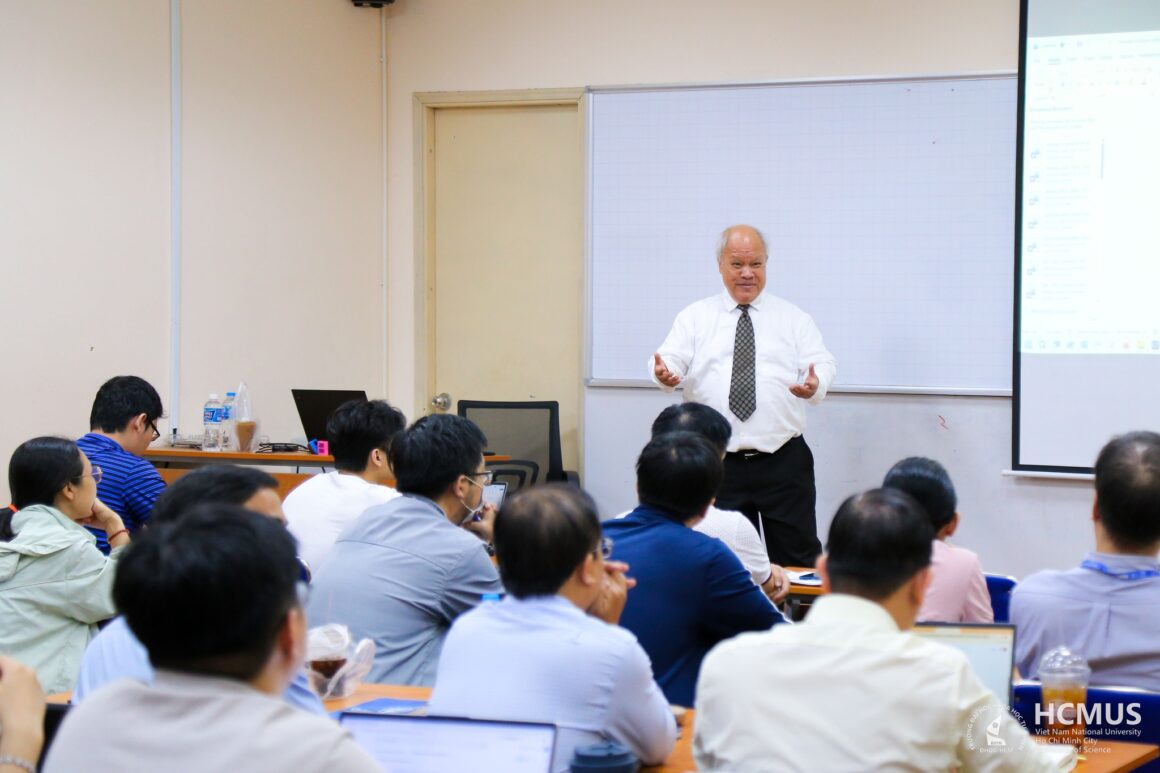 641560826_1327602446067548_5532164882864161889_n DR NGUYỄN VĂN SƠN DELIVERS INTENSIVE SEMICONDUCTOR TECHNOLOGY COURSE AT VNUHCM–UNIVERSITY OF SCIENCE