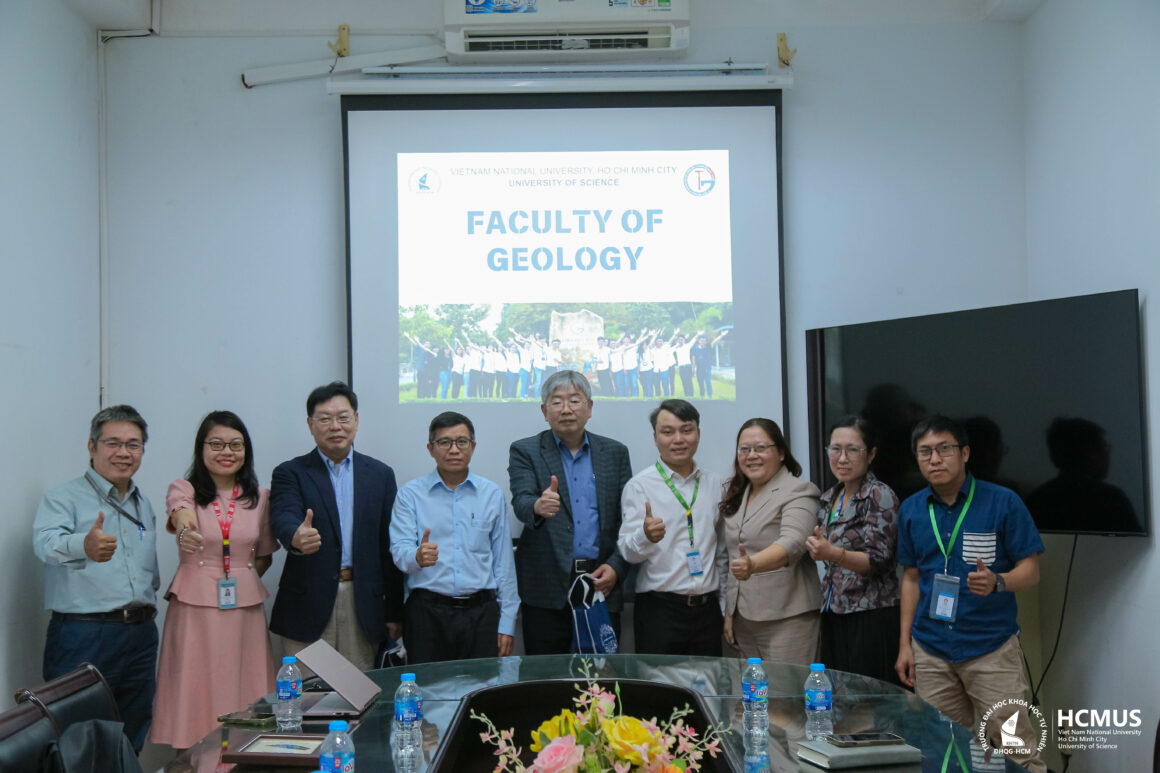 FACULTY OF GEOLOGY COLLABORATES WITH PROFESSORS FROM NATIONAL TAIWAN UNIVERSITY AND NATIONAL DONG HWA UNIVERSITY (TAIWAN)