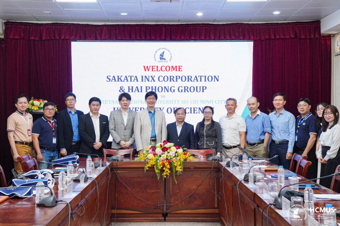 VNUHCM–UNIVERSITY OF SCIENCE WELCOMES DELEGATIONS FROM SAKATA INX GROUP (JAPAN) AND HAI PHONG COMPANY