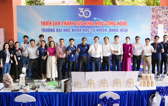 EXHIBITION OF OUTSTANDING SCIENTIFIC AND TECHNOLOGICAL ACHIEVEMENTS CELEBRATING THE 30TH ANNIVERSARY OF THE FOUNDING OF VNUHCM–UNIVERSITY OF SCIENCE
