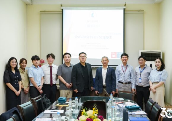 HCMUS WELCOMES DELEGATION FROM THE KOREA INSTITUTE OF INDUSTRIAL TECHNOLOGY (KITECH)