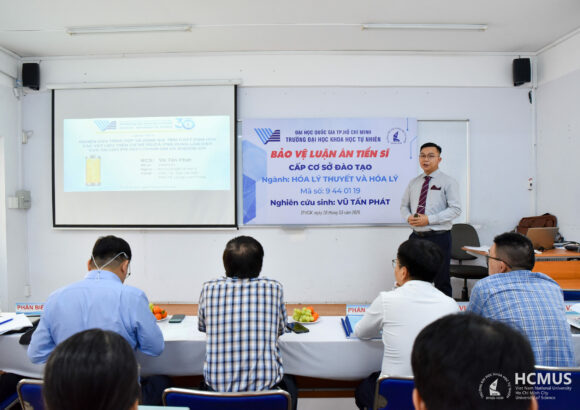 [DOCTORAL THESIS DEFENCE] RESEARCHER VŨ TẤN PHÁT SUCCESSFULLY DEFENDS DOCTORAL THESIS ON POTENTIAL BIOMASS-BASED RECHARGEABLE BATTERY MATERIALS