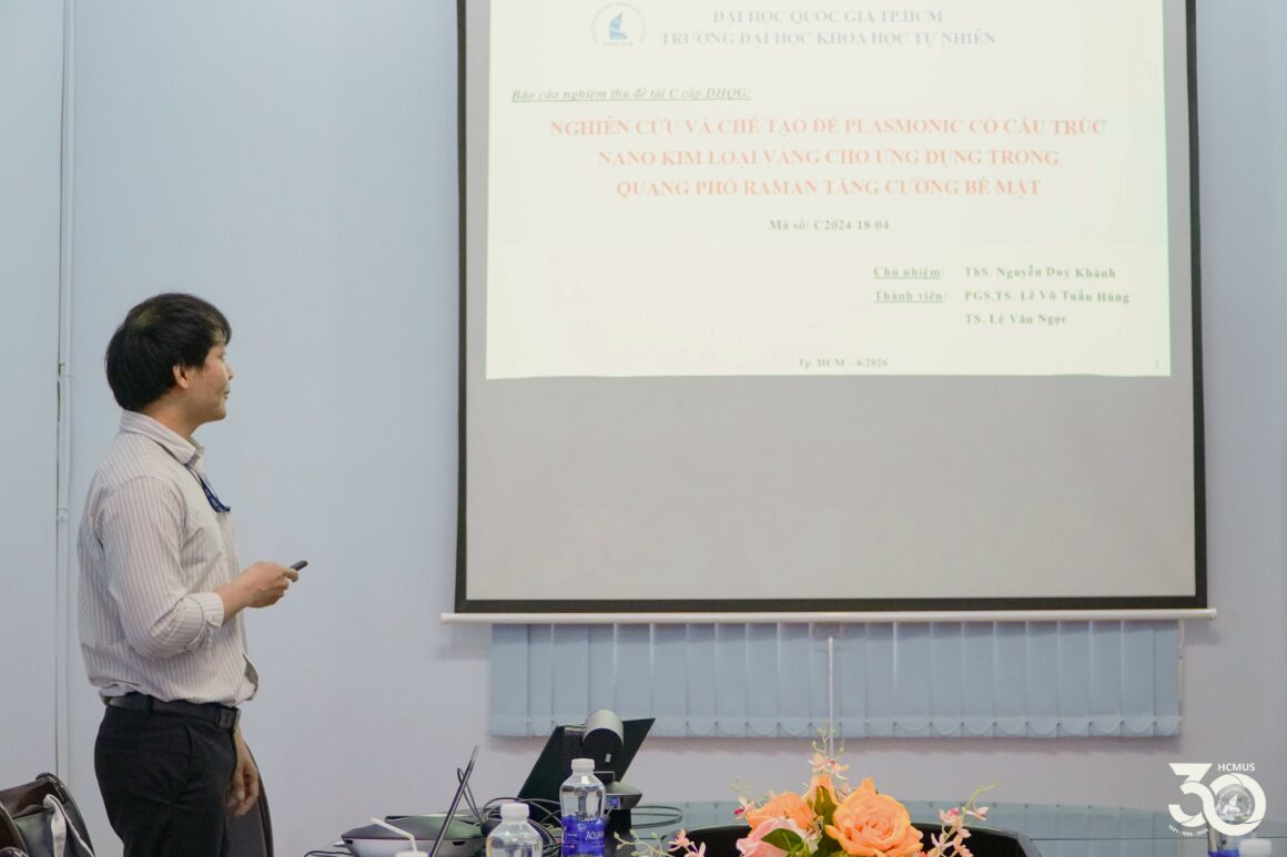 [VNUHCM S&T PROJECT EVALUATION] FABRICATION OF GOLD NANOPLASMONIC SUBSTRATES FOR SURFACE-ENHANCED RAMAN SPECTROSCOPY APPLICATIONS