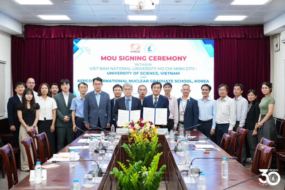 MEMORANDUM OF UNDERSTANDING SIGNED BETWEEN VNUHCM–UNIVERSITY OF SCIENCE AND KEPCO INTERNATIONAL NUCLEAR GRADUATE SCHOOL, KOREA
