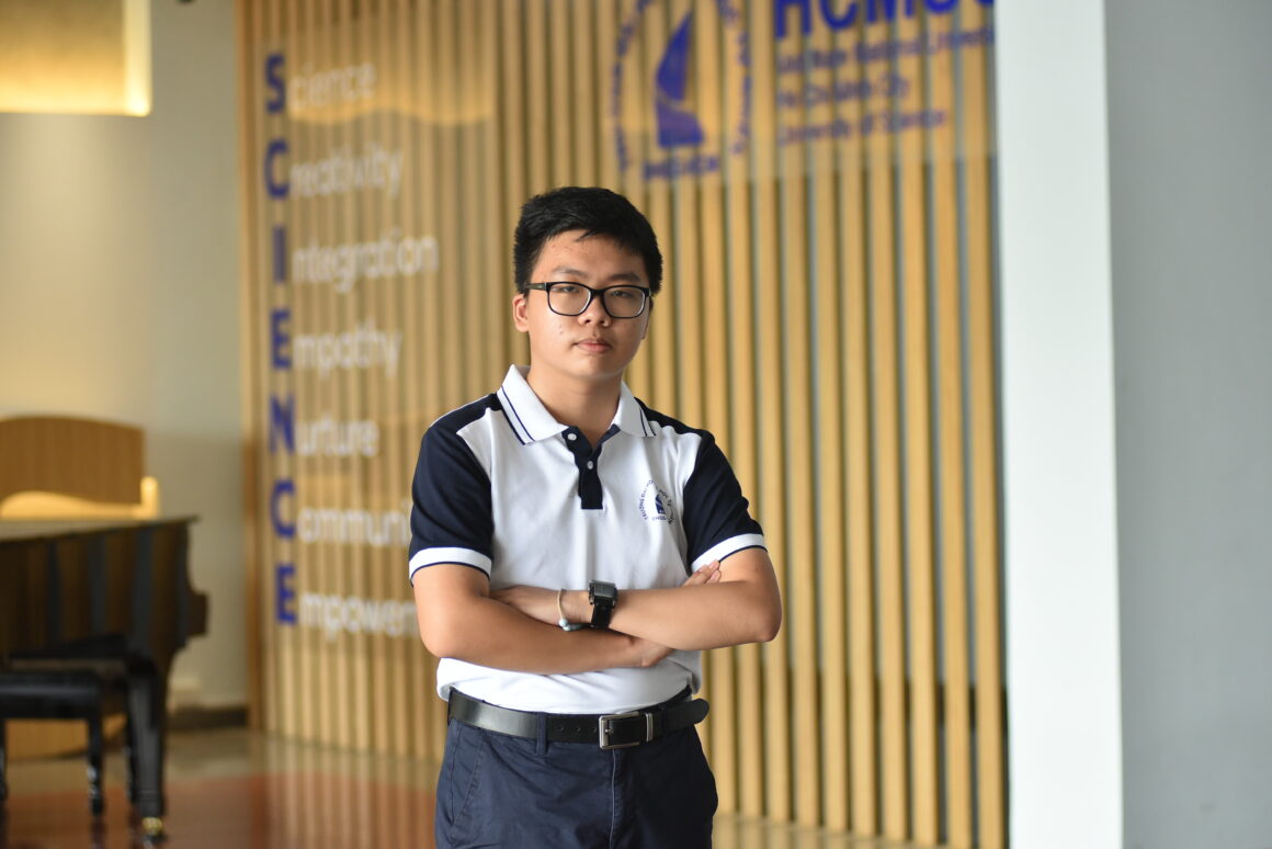 CAT_9788 APMO GOLD, IMO SILVER, AND A JOURNEY TOWARDS THEORETICAL MATHEMATICS
