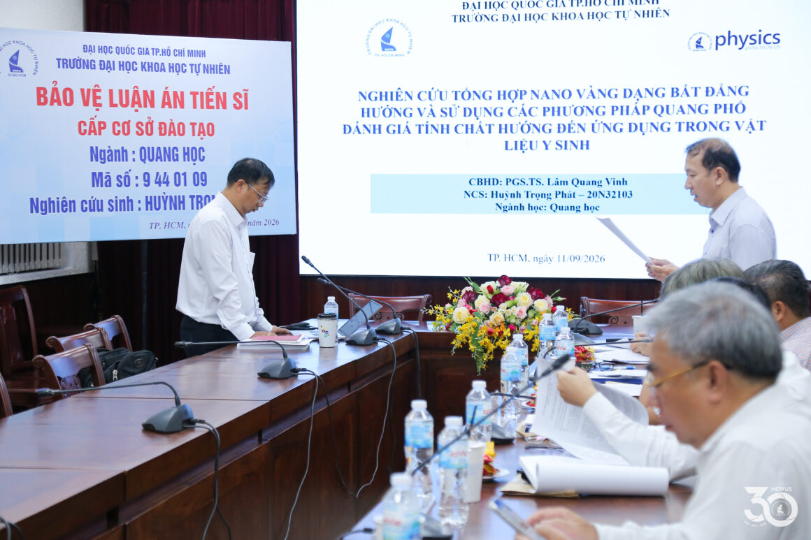 [DOCTORAL THESIS DEFENCE] DOCTORAL RESEARCHER HUỲNH TRỌNG PHÁT SUCCESSFULLY DEFENDS THESIS ON ANISOTROPIC GOLD NANOMATERIALS FOR BIOMEDICAL APPLICATIONS