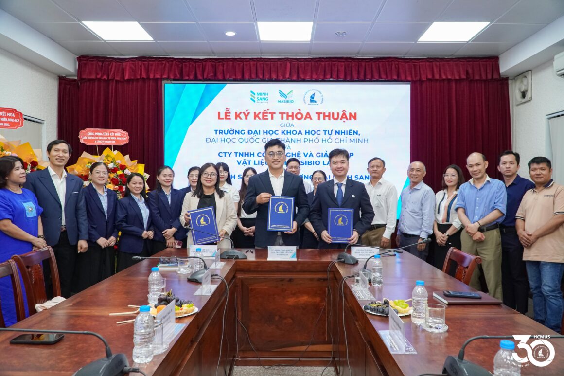 TRIPARTITE COOPERATION AGREEMENT SIGNED WITH MASIBIO LAB AND MINH SANG MANUFACTURING–TRADING COMPANY ON MATERIALS SCIENCE AND PLASTICS TECHNOLOGY