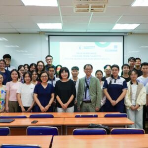 ACADEMIC SEMINAR EXPLORES DRUG RESISTANCE MECHANISMS AND THE SEARCH FOR NEW DRUG TARGETS