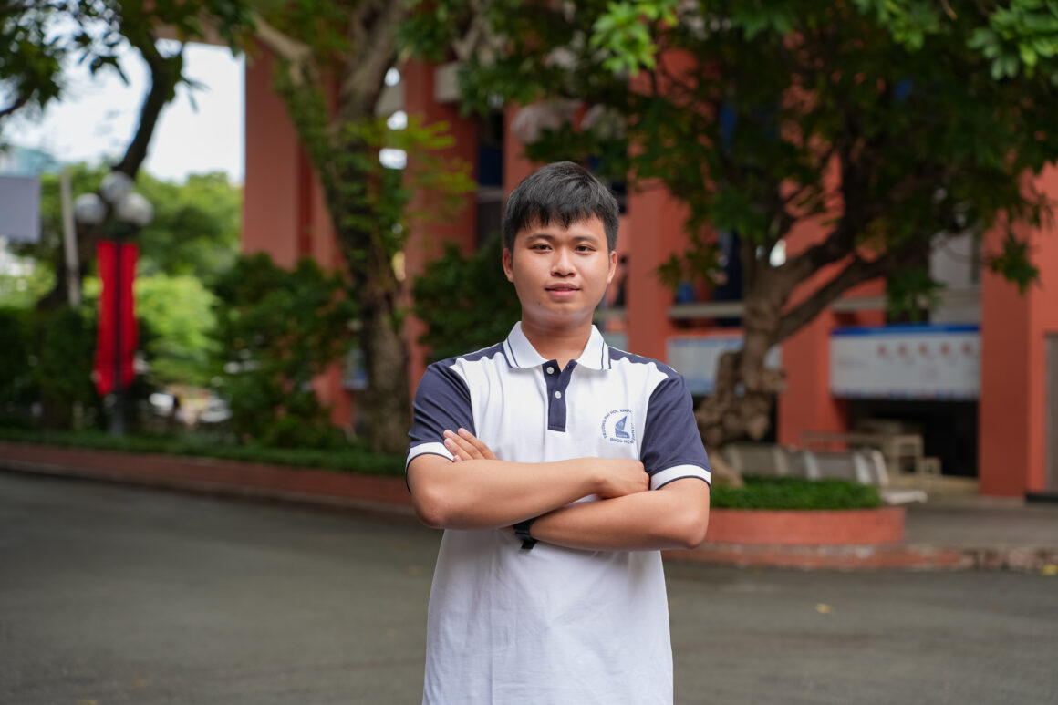 Tiến Đạt - 5 VNUHCM APTITUDE TEST TOP SCORER: ‘ONE SETBACK DOES NOT MARK THE END’