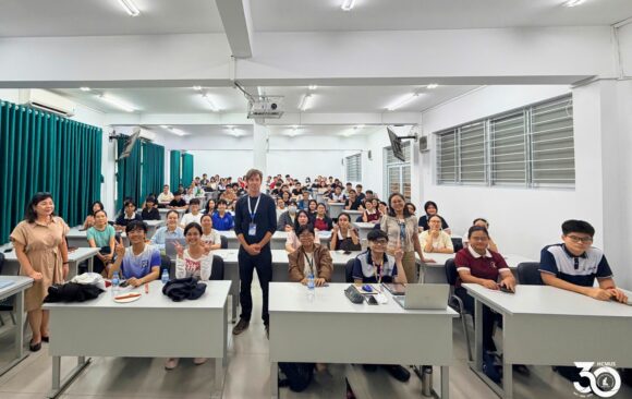 SEMINAR ON “SOCIAL-ECOLOGICAL SYSTEM DYNAMICS: A STAKEHOLDER-FOCUSED PERSPECTIVE ON CONSERVATION”