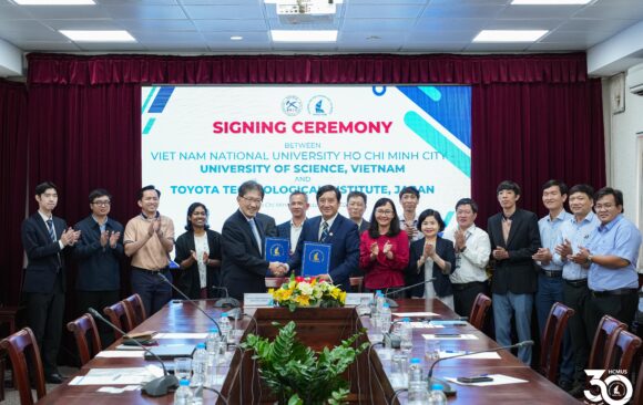 VNUHCM–UNIVERSITY OF SCIENCE RENEWS COOPERATION AGREEMENT WITH TOYOTA TECHNOLOGICAL INSTITUTE, JAPAN